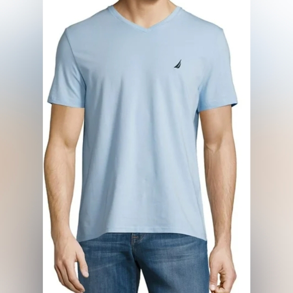 Nautica Slim Fit V-Neck Tee Size L MSRP 24.99 Pre-owned Excellent - Picture 1 of 3